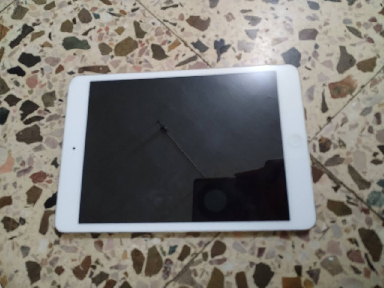 سعر الايباد 50 وبي مجال
ايباد 9ذاكره 16 ينزل كلشي لي يريد خاص


**إذا كنت صاحب هذا الإعلان وتريد حذفه لأي سبب، رجاءا أرسل رسالة إلى الدعم الفني**