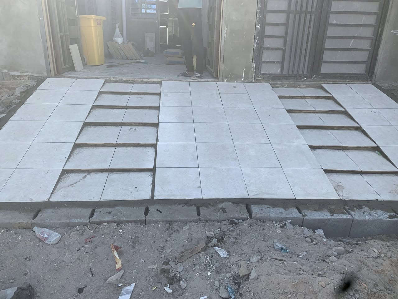 خلفه لباخ+ سراميك جداري ارضي الواح بورسلاين درج بايه ومرايه وسعار مناسبه شغل شرط *********** مكاني زبير
