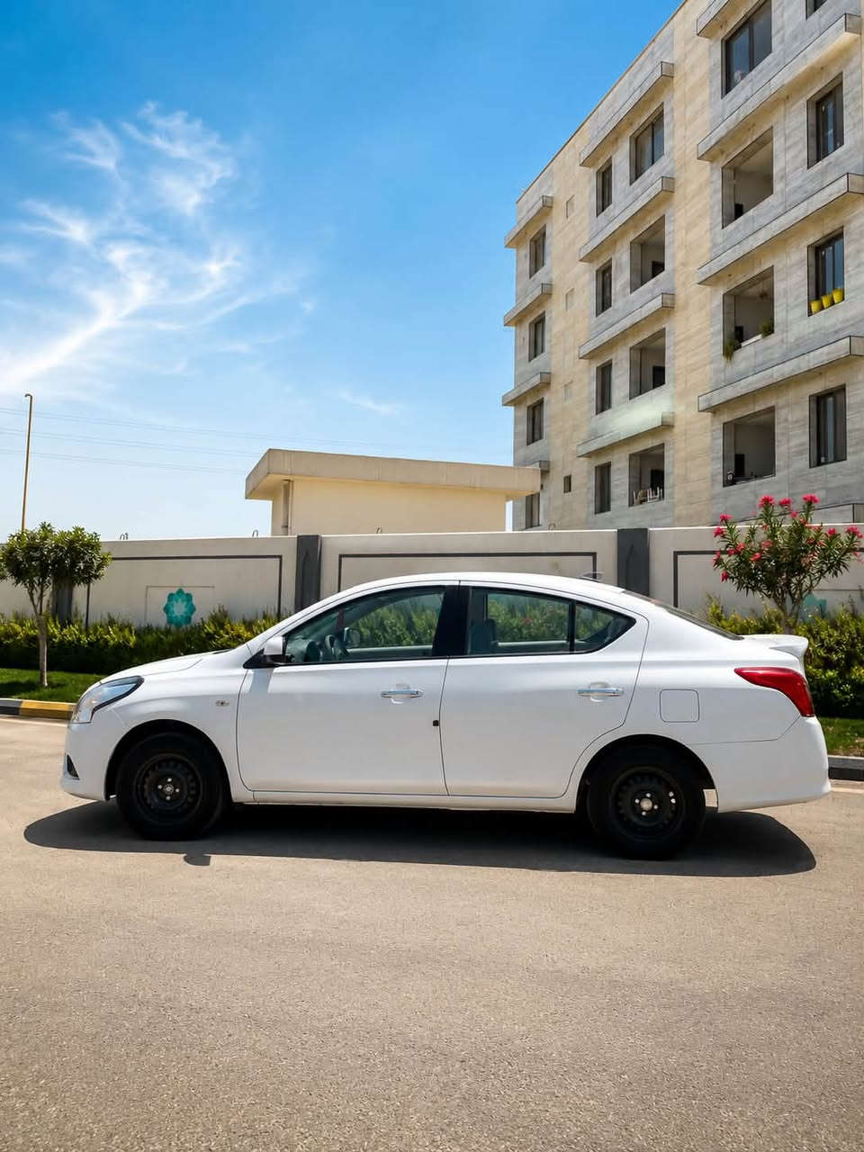للبيع نيسان سني موديل 2024 🔥🚗
✨ سيارة نظيفة جداً ومرتبة، استخدام شخصي ✨
🔹 الموديل: نيسان سني 2024
🔹 اللون: أبيض
🔹 الممشى: 36 الف كم
🔹 الحالة: مكفولة من الصبغ و بارد
🔹 دوشمة عامة
🔹 المحرك: 1500
🔹 منظومة لايت + بروجكتر زينون 💡
🔹 شاشة CarPlay 📱
🔹 كاميرا خلفية 📷
🔹 حساسات خلفية
🔹 السبير ما نازل — جديد
🔹 السيارة نظيفة ومحافظ عليها جداً ✨
🔹 السنوية باسمي، شرط التحويل ✅
📍 اللوحة: أربيل
💰 السعر: 119 ورقة
🏠 موقع سيارة : بغداد - الزعفرانية
📞 للاستفسار والتواصل: ***********
📱 متواجد واتساب
