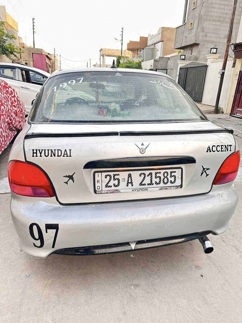سلام عليكم اكسنت موديل 1997 سياره كمل كهربائي يشتغل رقم جديد سنويه جديد ل30بطاقه بانزين سعره 38رقم موبيل ***********
