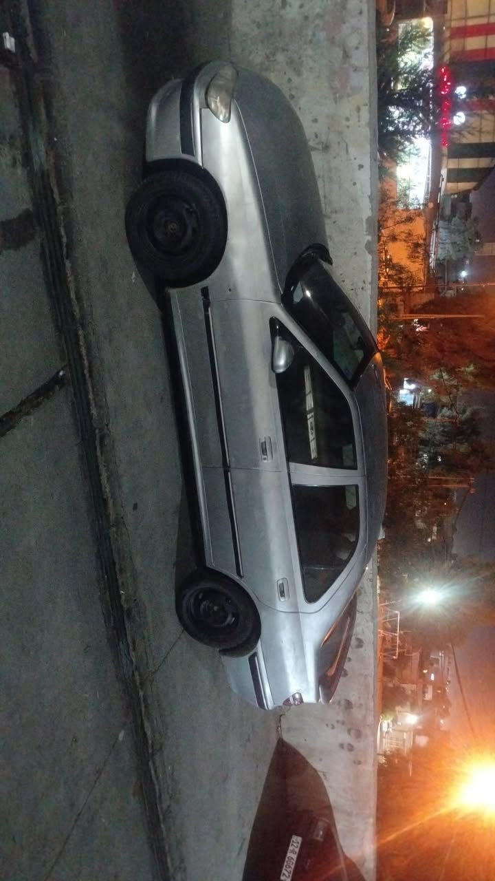 بيجو 406 موديل 2000 محرك 18 تك فافون ابو البوش بي اثر صرف بل شهر لتر تبريد يعوزو راديتر  اسلمك رقم دولي بسم اخوي 27 وبيها مجال ***********
