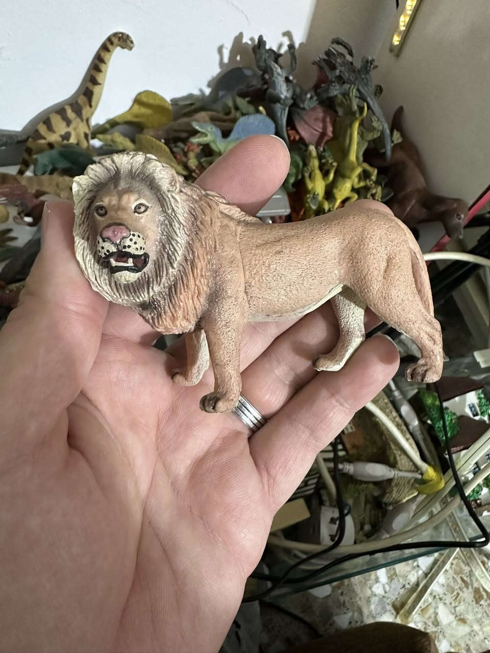 مجموعه اسود من ماركه شلايش متوفرات وبسعر مناسب للحجز خاص لطفا


**إذا كنت صاحب هذا الإعلان وتريد حذفه لأي سبب، رجاءا أرسل رسالة إلى الدعم الفني**