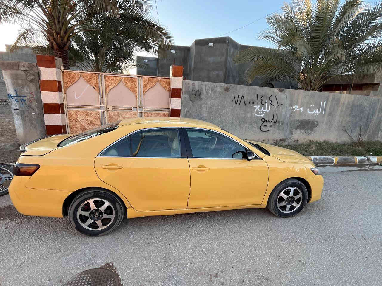 السلام عليكم 
كامري :2009 محدثه 2011
وارد: امريكي 
محرك : 2400
تحكم استيرن
كشن كهرباء 
SE
دوشمه داخلية جديده ارضيه جلد
الرقم :صلاح الدين صاحبها بالگرمه 
الضرر جاملغ خلفي مو قويه حيل خفيفه
البنيد والجاملغ الامامي مبدل 
تبريد والمكينه والگير بشرط 
حداديه جديده
تحويل ثاني يوم 
تايرات بحاله جيده 
سياره احلى من الصور ما ناقصها اي شي
 شغل واطلع وين ما تريد 
شباب الي مو شراي لا يكسر بالسعر وجزاكم الله خير 
السعر 74 وبيها مجال حك الجيه
الانبار / القائم 
📞***********
