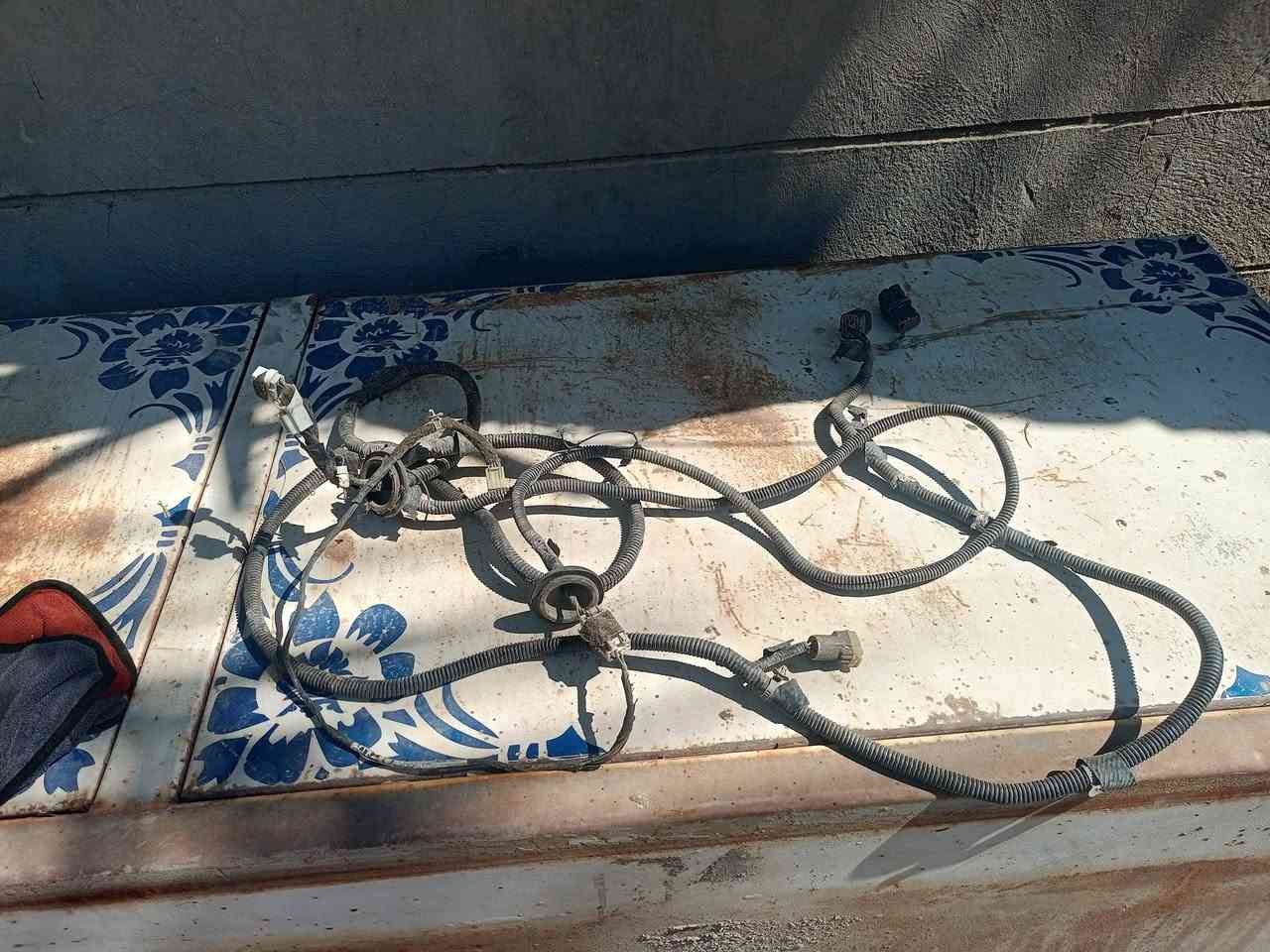 صاجيه دشبول لبيع وضفيره خلفيه مال منغولي السعر 50اامكان بابل عنانه الشراي يتصل ***********
