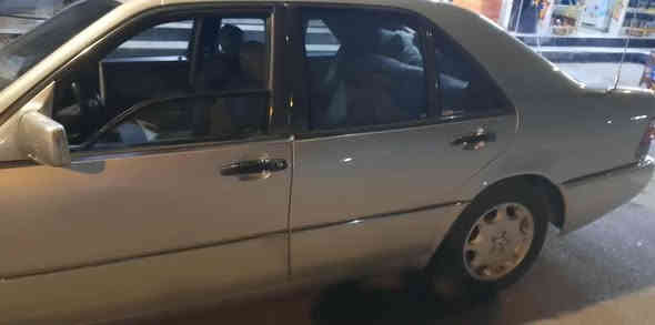 السلام عليكم مرسيد الشبح موديل 91 سياره نظيفه كير ومحرك جديد السعر 50 ورقه العنوان السياره الرمادي  ***********
