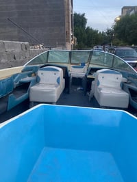 زورق سيره بدي بدون عربانه وبدون محرك للبيع سعره (٤٥)ورقه لاتصال (٠٧٧٢٧...