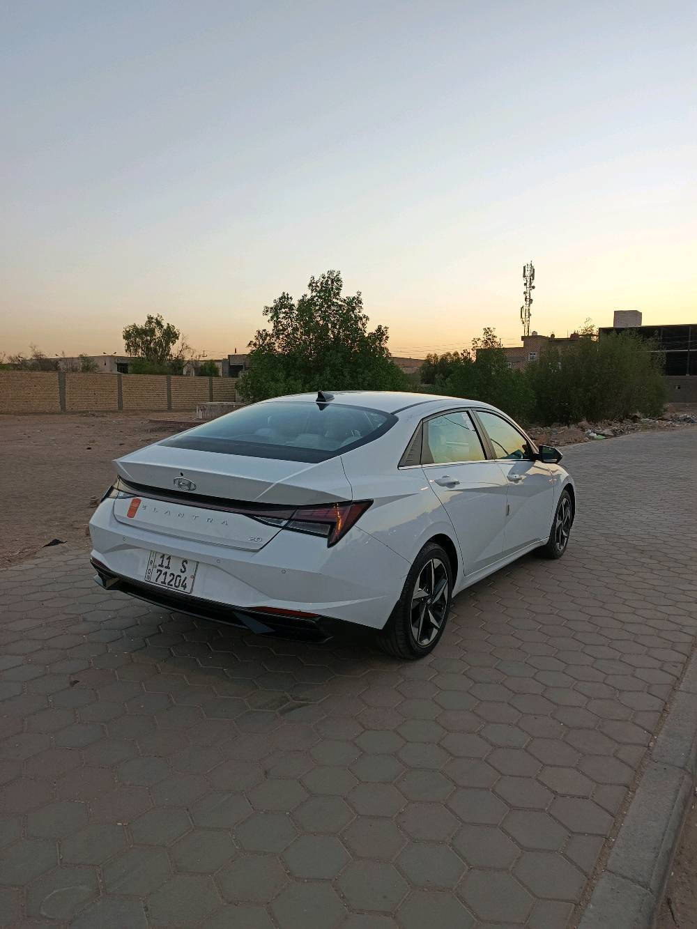 للبيع النتره خليجي 2023 فول مكينه 2000 رقم بغداد انكليزي بسمي هزه جديده  مكفول كفاله عامه (المواصفات)  فول1/1فتحه سقف _ رادارت _ كشنات  حضن_   _كامرات _ قياده ذاتيه _اناره دشبول _ منضومه سماعات _ شاحن لاسلكي _ ويل و تاير جديد _ تشغيل عن بعد _ توقف ذاتي _ 3 انضمه قياده _ اشاير بالمري _داخل مخمل كريمي _ و بعد بيها اهواية موصفات مكان نجف بيع مستعجل سعر 178 و بيها مجال رقمي ‏‪***********‬‏