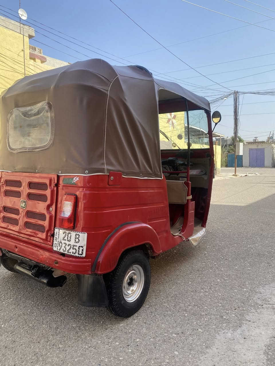 تكتك مديل 18 رقم وسنويه ديالى نكليزي   التكتك نضيفه جدا تخم تاير   ودوشمه وكاعيات كلهن جدد تعمير جديد قطرت خياس مابيه مصبوغه عام للجماليه مكاني خان بني سعد ديالى ***********
