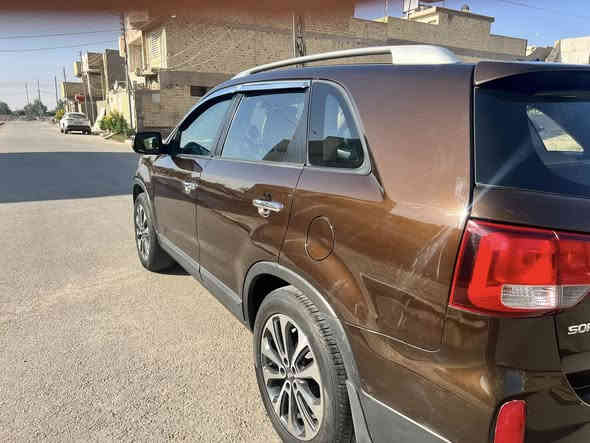 كيا سورنتو 2014خليجي. مكفوله كفاله عامه 
موجود مقطع فديو موضح تفاصيله كله 
السعر 180$ورقه 
محرك 6سلندر 3500  دوش مامفتوح. 
7راكب 
3قطع تبريد 
ماشيه 181 km
رقم بغداد. بأسمي  تحويل ثاني يوم 
مكاني كربلاء حي الأطباء 
للاستفسار ***********
