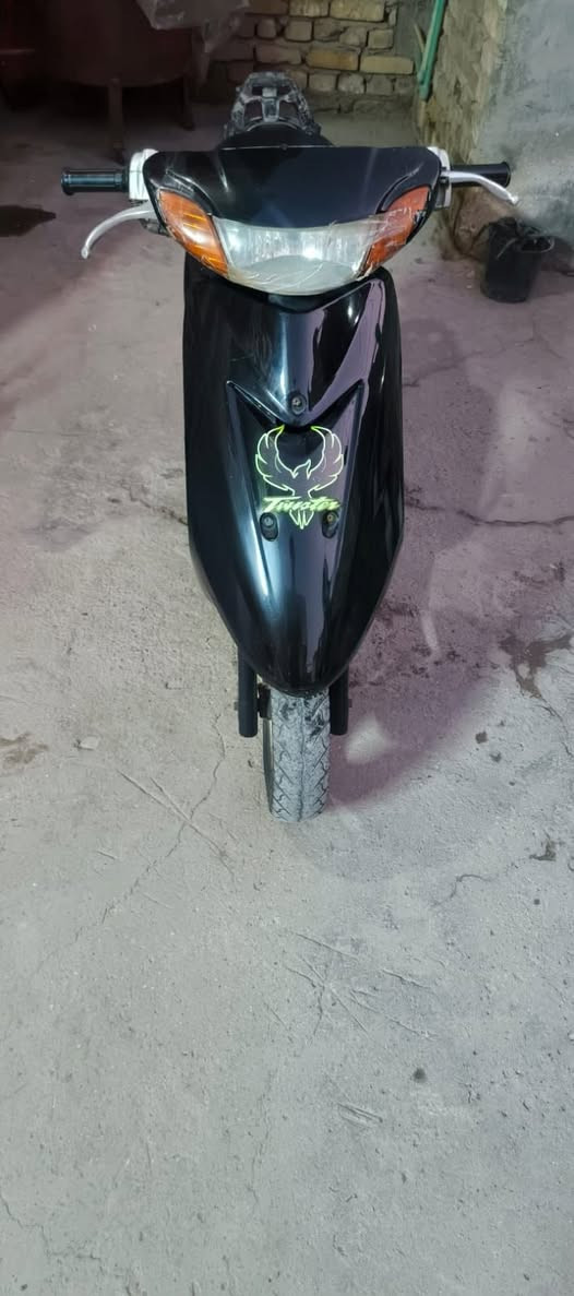 دراجة عصفورية سرعة 60 تشتغل هندر واحد شلعة بيها 
ابيع كوم حديد سعر 300 مكاني تقاطع كسرة وعطش الحميدية


**إذا كنت صاحب هذا الإعلان وتريد حذفه لأي سبب، رجاءا أرسل رسالة إلى الدعم الفني**