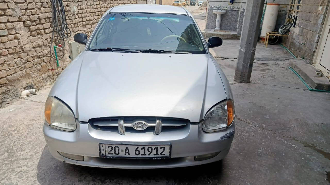 سوناتا 2001
محرك الفين 
رقم ديالى انكليزي 
صبغ عام 
بدون طخة فقط بالجامغ الخلفي الايسر 

محرك وكير جيد جدا 
تبريد بي ليك 

السعر 55 ورقة وبيهة مجال 

العنوان : تاجي الصابيات

***********
*********** 

ارقام صاحب السيارة 
اي معلومة او استفسار خابر عل ارقام اني مجرد مكلف بالنشر
