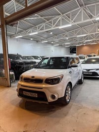 متابعينا🌺🌺 يتوفر كيا صول   موديل 2019 امريكي   عداد المسافة 90 الف كم ...