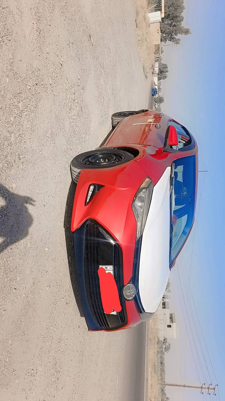 كورلا 2018LE سنويه باسمي محرك 1800
بيها قطعه وحده تبديل باب بس نضيفه كلش شادلها تخم تاير جديد السياره نضيفه كلش سونارها موجود 
عارضها 135 وبيها مجال قليل 
***********
