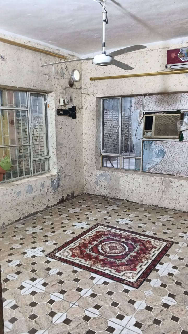 دار للايجار في حي المحاربين فرع مرطبات كوكيز يبعد عن الشارع العام 100متر يحتوي عل 3غرف واستقبال وهول ومطبخ وصحيات اجارة 550 الف


**إذا كنت صاحب هذا الإعلان وتريد حذفه لأي سبب، رجاءا أرسل رسالة إلى الدعم الفني**