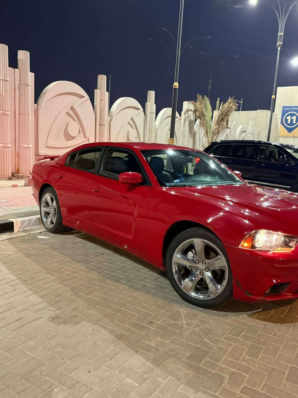 السلام عليكم 
جارجر ادوات 
موديل2014
السيارة كصه جنطة متومه وكاملة مكينة وكير نضاف بدي نضيف كلشي بيها شغال الحدادية نص عمر 
السعر 55 وبيها مجال
رقم الهاتف :***********
