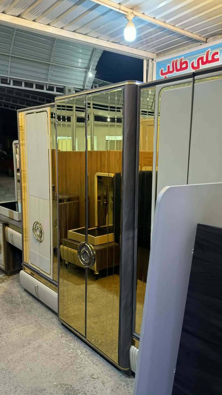 ✨ غرفة تركيه🇹🇷  اصلي مودرن كوالتي عالي  8قطع
نظام  أبواب دزاين مختلف 
سرير مخزن عملي
جام برونزي اناره شغاله 💥
 ضهر بلوك
 قماش وتر بروف أصلي
✨ نظافة 95/💯
شد ونقل مجاني داخل بغداد
 توصيل للمحافظات بأسعار رمزية
سكرين للمنشور وراسلني خاص


**إذا كنت صاحب هذا الإعلان وتريد حذفه لأي سبب، رجاءا أرسل رسالة إلى الدعم الفني**