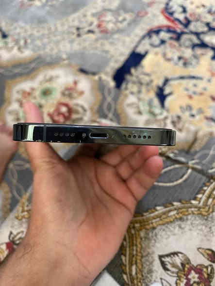 ايفون 13 برو ماكس لون زيتوني ذاكره 256 بطاريه 78 لا مبدله ولا مرفوعه ضمان جهاز نضيف كلش وشحنه يخبل كارتون موجود فقط بدون شاحنه سعر 650 
عنوان ناصريه قضاء الرفاعي 
متوفر توصيل ناصريه فقط 
للتواصل ***********
