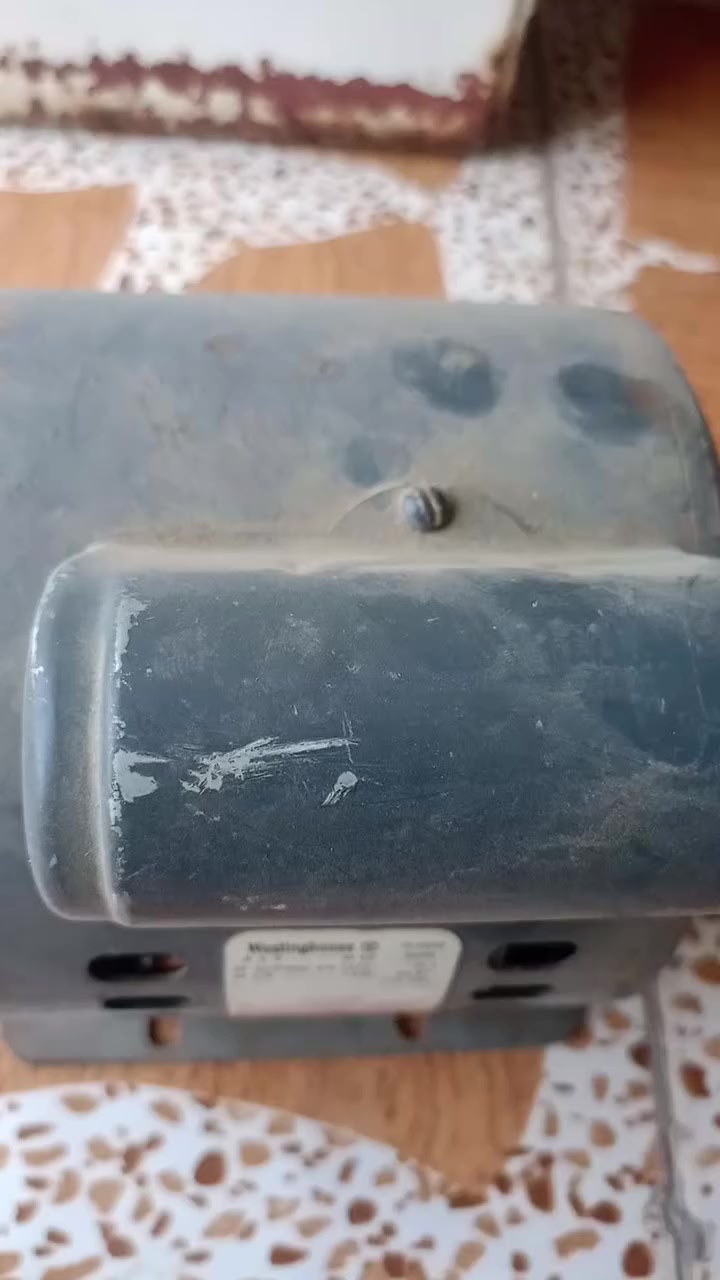 ماطور مبردة  وستنك هاوس امريكي صرف نظيف جدٱ البيع شرط يوجد توصيل القفل مع توصيل 65الف ***********الموصل
