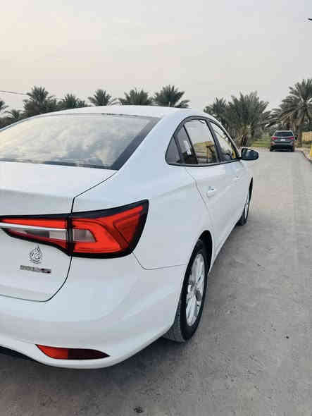 سلام عليكم MG 2024 مكفولة سيارة مواصفات ستندر شاشة ولايت زنون دوشمة جديدة حساسات بلادي كامرة رقم اربيل بأسم ابن عمي شرط تحويل هزة وسنوية جدد   
مكينه 1500 
80 الف ماشيه 

***********
