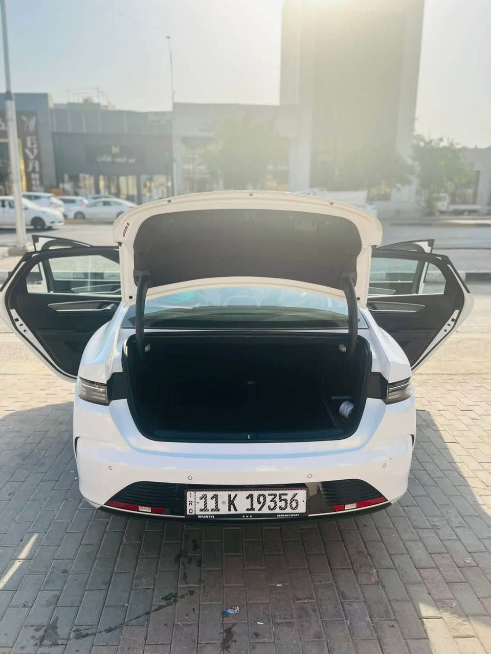 BYD 2025 ديستروير
السيارة نضيفة جداً فقط طخة بسيطة بالجاملغ السيارة ماشية 5 الاف فقط
بيها ارضيات 5G أصلية و وياها بورد شحن كامل
السيارة بأسمي تحويل ثاني يوم
مكاني بغداد
السعر : 18750 وبيها مجال بسيط
للاستفسار : ***********
