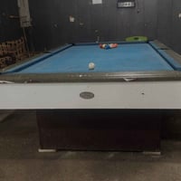 ميز ويركه للبيع نضيف  عنواني بغداد البياع السعر ٥٥٠ الف   ‭٠٧٧٣ ٣٨٤ ٦٨...