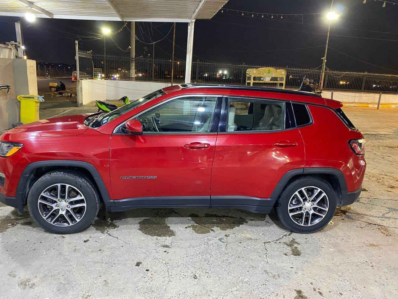 السلام عليكم للبيع سيارة جيب كومباس موديل 2019 وارد أمريكي رقم اربيل انكليزي الدولي محرك  2400 السيارة مسجلة بسمي اني صاحبها الشرعي السونار مرفق مع الصور مع صور الحادث مال أمريكا ماشية 131  كيلو متر  فول مواصفات بانوراما بصمة السيارة حلوة او جديدة محرك كير صدر كفالة عامة السيارة فول اوجاهزة تبريد ثلج السعر 133 اوببها مجال للطيبين العنوان بغداد الغزالية رقم الهاتف  ***********
ملاحظة الرقم بي واتساب 
اتصل اوبيك خير ودلل
