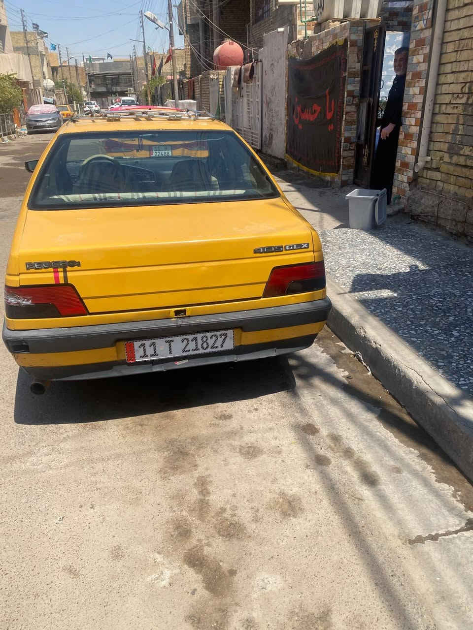 سلام عليكم بيجو للبيع موديل ٢٠١٠ محرك وكير خير من الله رقمها انكليزي تبريد شغال ...مكانها بغداد فلكه حي النصر ....سعرها ٣٠ وبيها مجال ...***********
