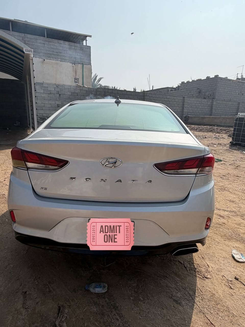 أسلام وعليكم 
سوناتا 2018سياره جاهزه من كلشي تخم تاير 
رقم بصره انكليزي باسمي سياره 
حادثه جاملغ وبنيد نفسهن مصلحات 
ماشيه 59ميل عليه ايدامه كامله رقم صاحب السياره ***********
بصره ابوالخصيب /حمدان
