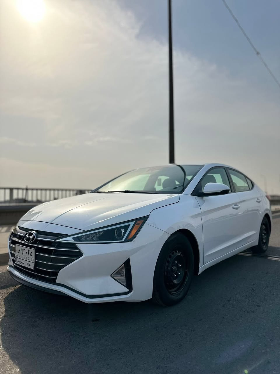 السلام عليكم الانتره وارد امريكي 2020 الحدث مرفق الصور
وبيه بلعراق جاملغ خلفي الهلال فقط محرك 2000 كير aT المرغوب تبريد خير من الله تخم تاير جديد العنوان بغداد البلديات 
السعر 138 وبيه مجال شي بسيط 
***********
