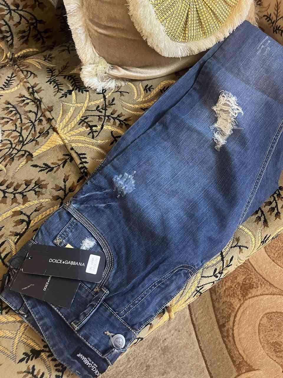 السلام عليكم عندي قطع اخيره اريدهن شلعه وحده للبيع ب20 الف


**إذا كنت صاحب هذا الإعلان وتريد حذفه لأي سبب، رجاءا أرسل رسالة إلى الدعم الفني**