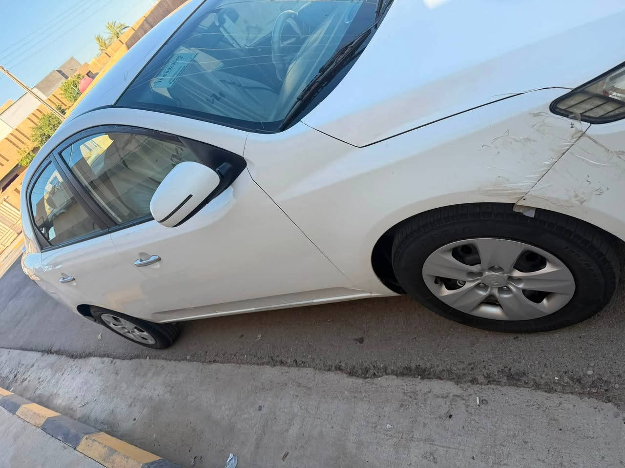 السلام عليكم 
سيراتو ٢٠١٢ 
بيه بس خشم البنيد صبغ فقط بدون دواخل 
تخم تاير جديد صدر جديد امامي خلفي جديد
تبريد ثلج 
المواصفات شاشه 
تحكمات ستيرن 
بسم كردي تحويل أو وكاله
السنويه نافذه من ٢٠٢٢
ماشيه ٢٨٦
سياره صافيه وخير من الله 
السعر ٩٩ بيه مجال شي بسيط
مكاني واسط تاج الدين 
***********
