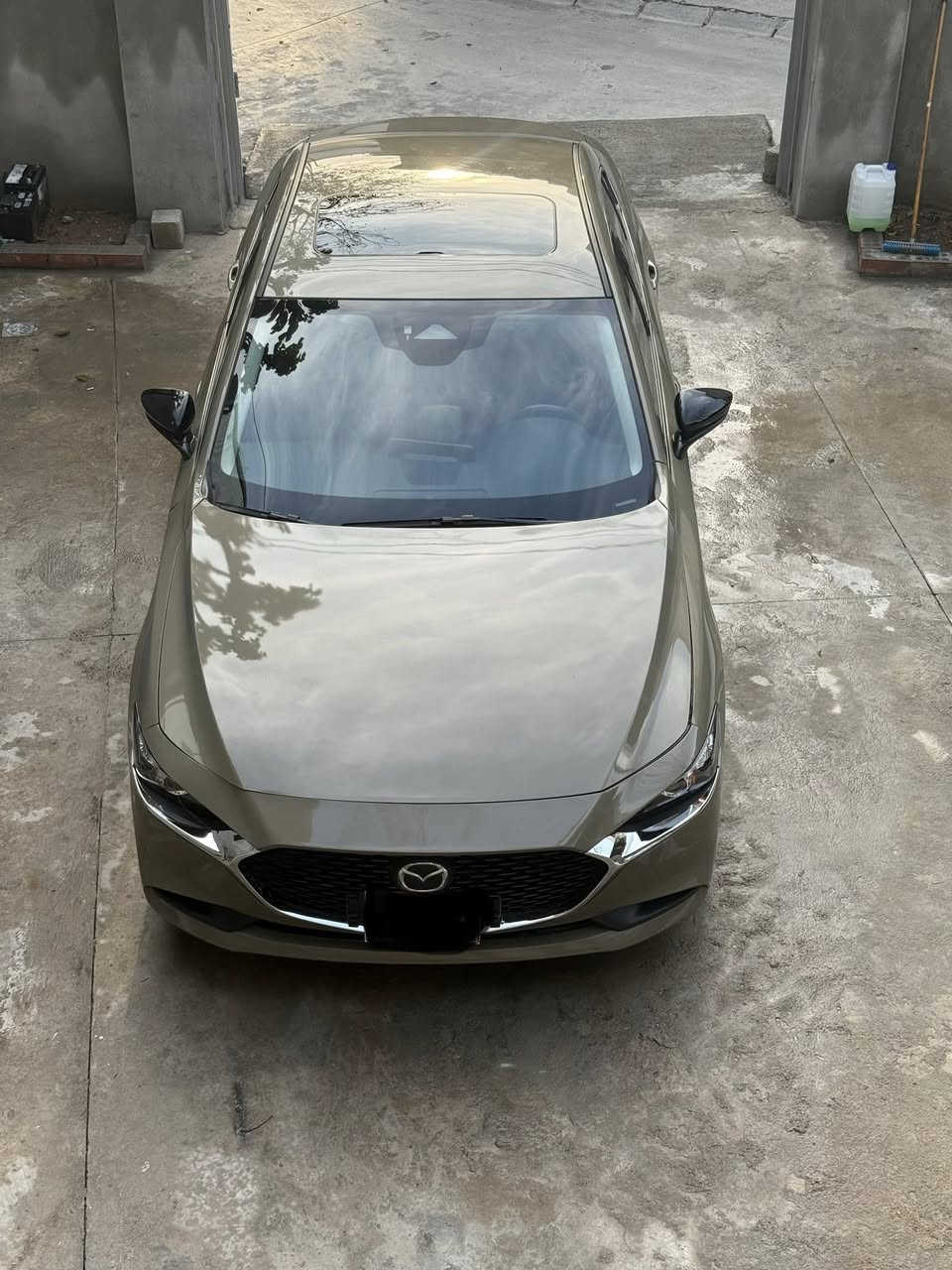 مازدا3 
128 ورقة 
***********
