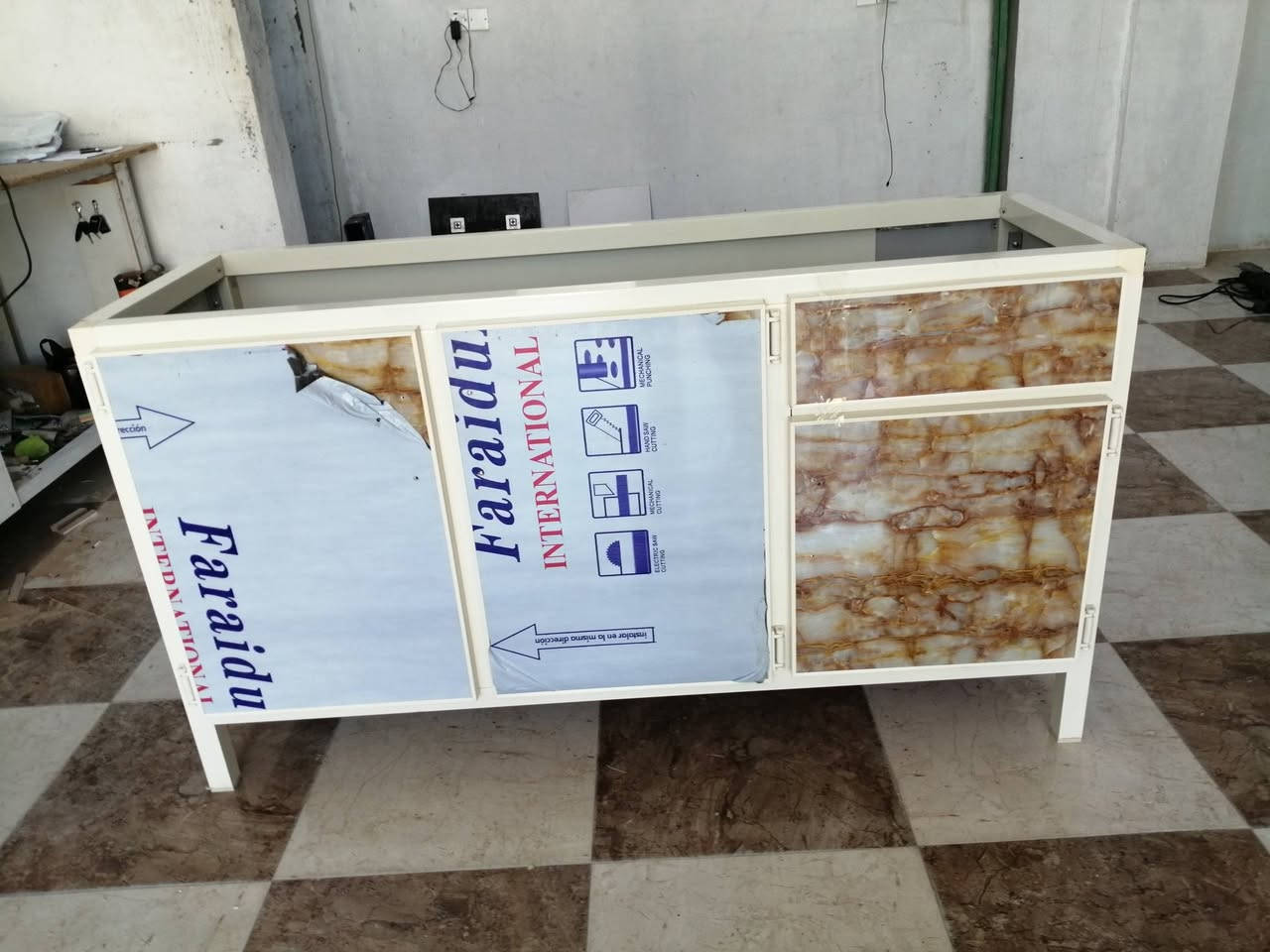 کەوانتەری لۆک جوان بۆ فرۆشتن بە نرخی هەرزان *********** ئەوە ژمارەی خاوەنێتی خۆی دروستی کردە و دوکان چۆڵ دەکات
