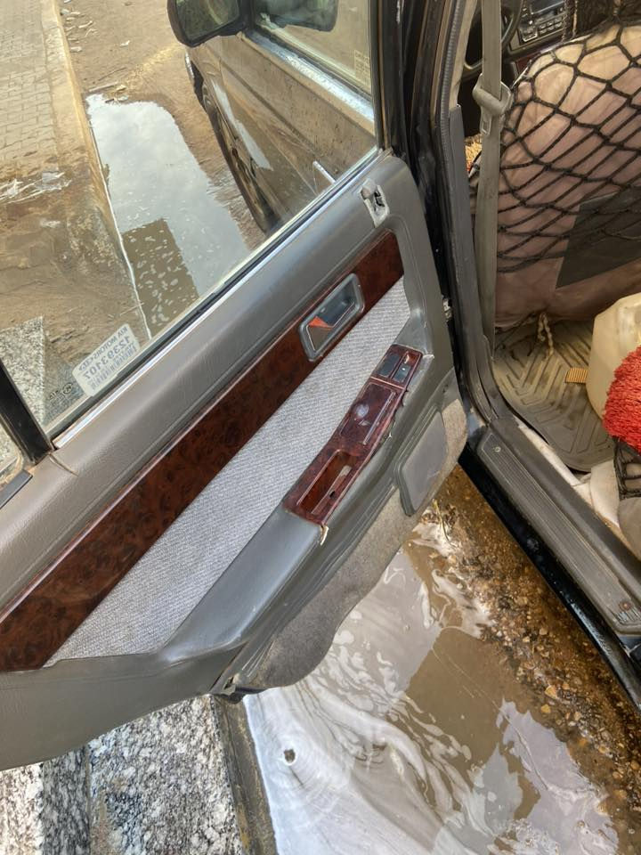 كيا بونتيشا موديل 1996 موضحه بالصور المحرك مجفت قبل فتره سياره ما بيها عطل تبريد شغال رقم بغداد سنوية منتهية قبل سنه تقريبا باسمي تحويل مباشر البدي مالتها نظيف ما بيها حادث مجرد تصليحات بسيطه على البدي للبيع ابيعلك كوم حديد 
للاستفسار اكثر التواصل على الواتساب فقط غير متواجد على الفيس وانه مكلف بالنشر
***********
مكاني البصره المطيحه  
السعر 22 ورقه وبيها مجال
