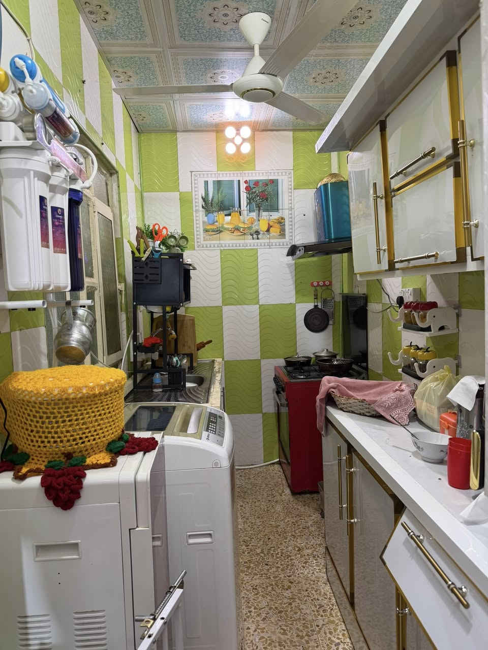 40 مترالبيع ميلاد ***********قرب شارع الحوالي
