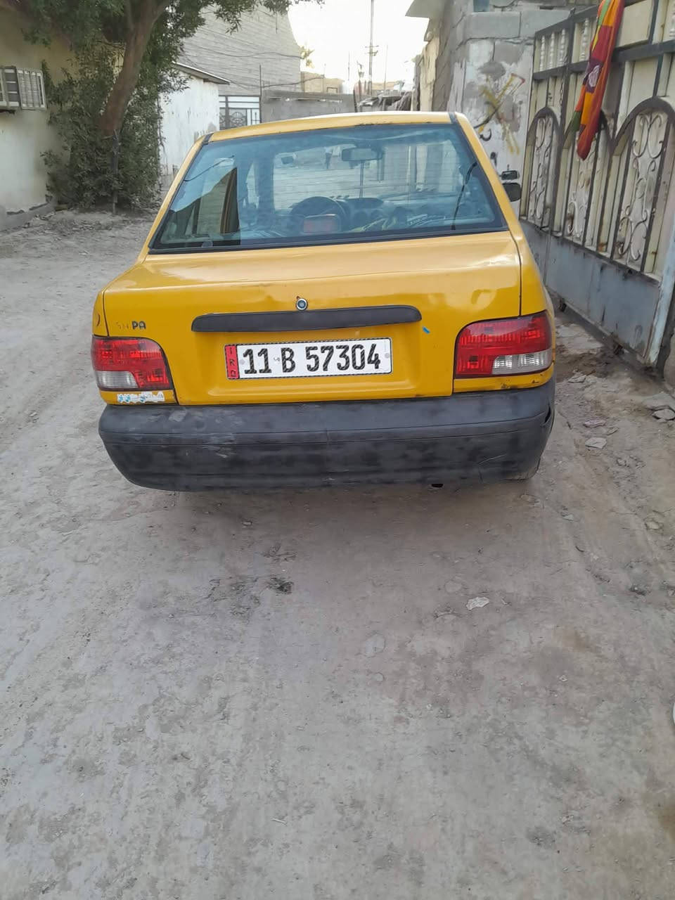 سلام عليكم سيبه موديل 2012سيره خير من الله مصفره هيه وغرامات كير ومكينه مكفول سعر ٢٦وبه مجال حك جيه مكان بغداد مشتل وسيره بسمي رقم ***********
