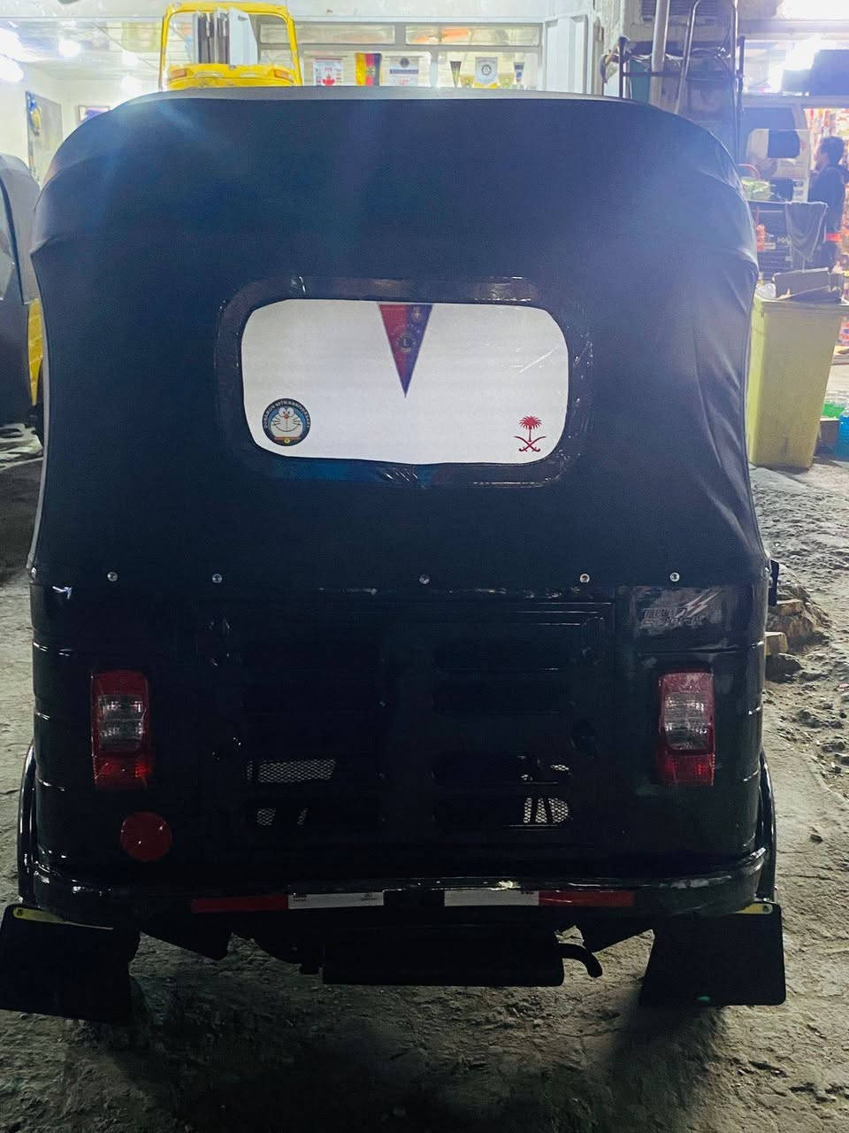 تكتك 17داخله بل 18شهر الرابع اوراق التكتك تعمير جديد مكينه عشرين مابيهه اي نقص التكتك سعرهه 3600وبيهه مجال  العنوان بغداد مدينه الصدر ‏‪***********‬‏
