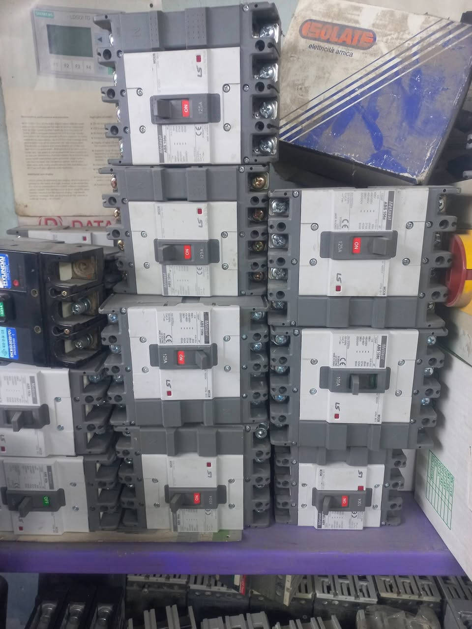 عقيل الكهربائي *********** لتصليح المولدات بكل أنواعه
