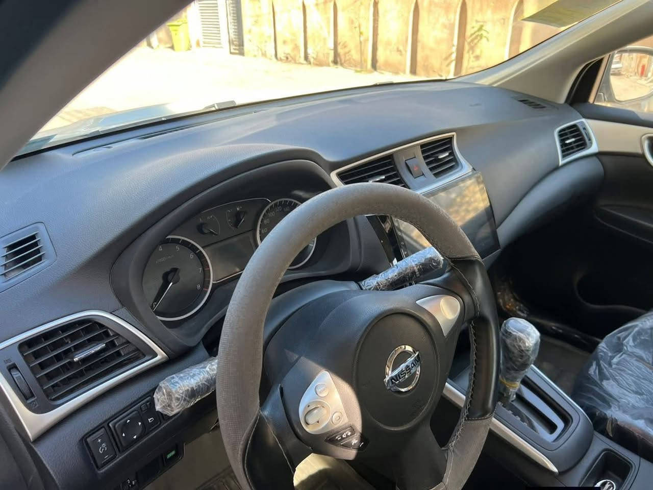 السلام عليكم نيسان سنترا 2025 زيرو كفاله عامه على وضع الشركه ماشيه 10 السياره كفاله عامله بسم شركه

السعر 126 صافي سعر نهائي قفل السياره زيرو والزيرو 134

المكان النجف الاشرف للتواصل 

*********** اتصال 

*********** واتسب
