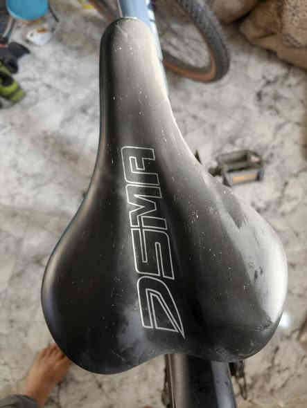 سلام عليكم
بايسكل نوعيه DSMA اصلي 
كير امامي 3 وخلفي 7 
نوعيه الكير موجده بالصور البايسكل اصلي ياباني 
بطيخات وستيرن رياضي 7 الوان 
مكاني بغداد العلاوي 
السعر:225
رقمي: ***********
