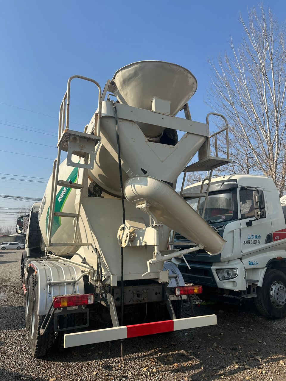 السياره مان تجميع صيني موديل 2023  السعى ١٢ متر
للاستفسار 
***********
***********
