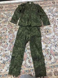 بدلة صيني • جديد • طول ١٧٠-١٨٠