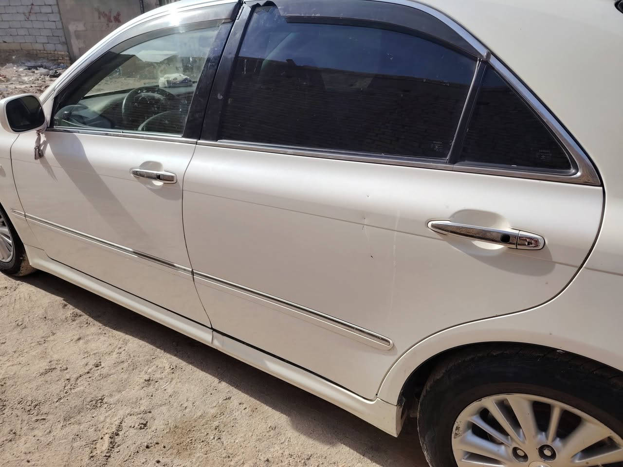 شاهينه ٢٠٠٤
٣ دكم 
طك كارتون
كصه جنطه
ماشيه قليل
جاهزه وين ماتريد
بيع ٤٠
او  مراوس
مكاني ناصريه
وأكو بسوك حتى ب ٣٠
كلمن ونظافتهه
الشراي يتصل وبخدمته ***********
***********
