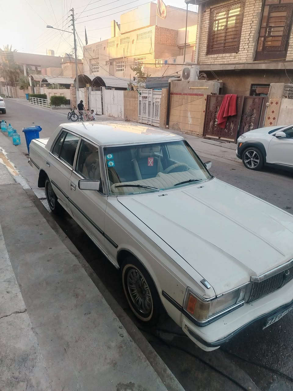 سوبر ٨٢ محرك ٢٥٠٠
تبريد شغال السياره بأسمي
سنوية لل ٣١
السعر ٤٧ 
المكان بغداد الغزالية
للتواصل ***********
