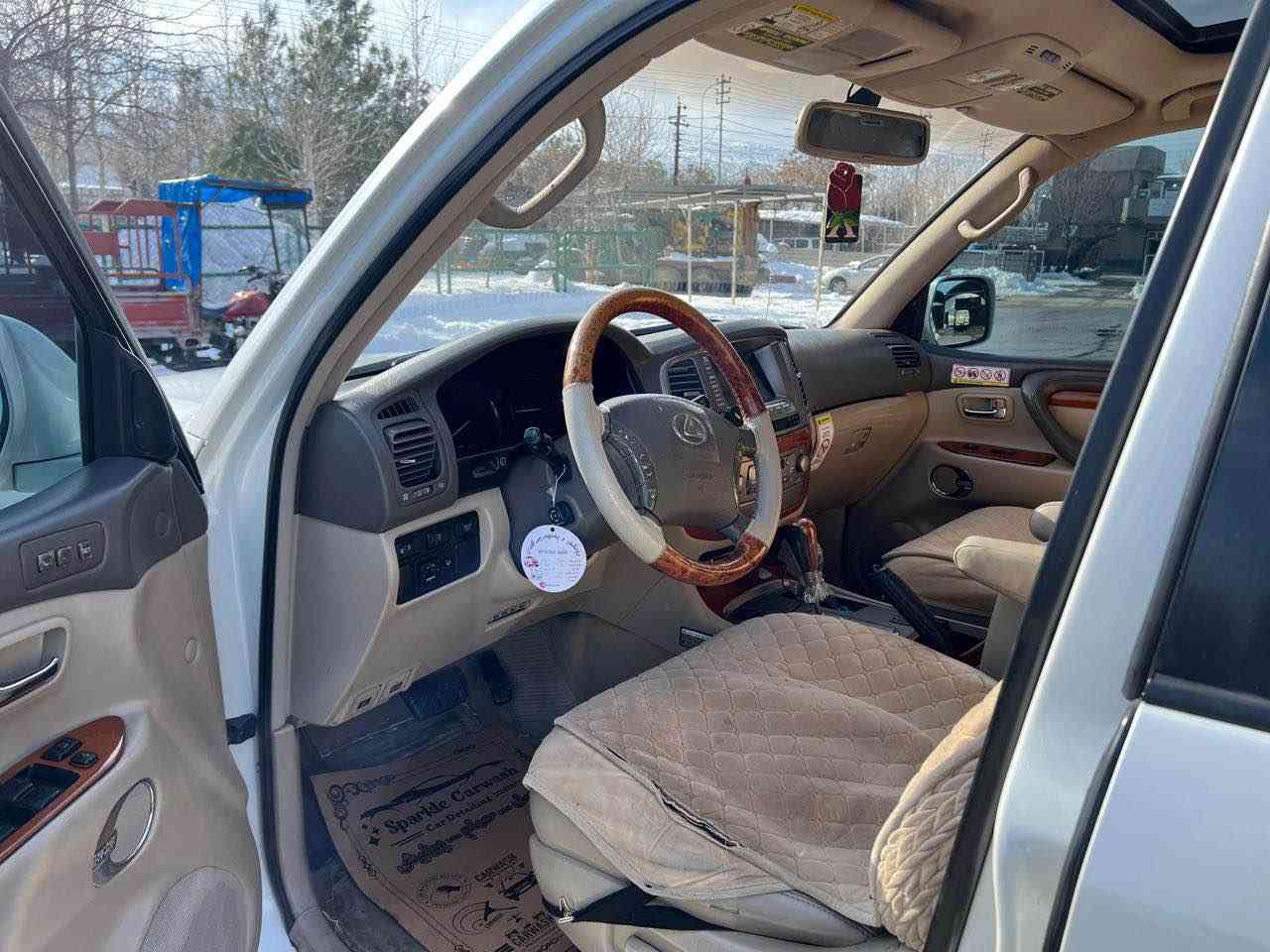 ناونیشان: لێگزس ٢٠٠٥ - لوتکەی پاکی و توندی
• مۆدێل: ٢٠٠٥
• تایبەتمەندی: فول فول مواسەفات.
• سیستەمی هایدرۆلیک: دەبڵ بەرز و نزم بەشەرت و زۆر بێ کێشە کار دەکات.
• کارەبا: هەموو گیانی بەشەرت، بەبێ هیچ جۆرە کێشەیەک.
گێڕ و مەکینە بەشەرت و بە زەمان دەدرێت.
• تێبینی: سەیارەکە زۆر پاکە و "ماڵی دۆستە"، بۆ کەسێک دەبێت کە بەدوای سەیارەیەکی بێ مەسرەف و توندوتۆڵدا بگەڕێت. 
دوو پارچەی هەیە بێ ناو گرتن
سعری 160$معامەلا أربيل, العراق


**إذا كنت صاحب هذا الإعلان وتريد حذفه لأي سبب، رجاءا أرسل رسالة إلى الدعم الفني**