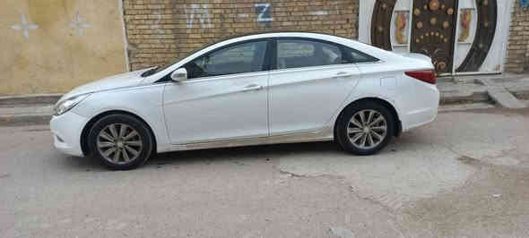 سلام عليكم من رخصت مدير الكروب المحترم سوناتا خليجي ٢٠١١ بغداد سنويه جديده هزه جديده رقم الجديد بسمي شخصين فول عده البصمه صدر جديد هسه مسوي باتر جديد كير مكينه٢٤٠٠دوش  تبريد خير من الله المكينه مجفته  كله اصلي شريكه سونار مرفق اخواني كل التفاصيل مذكوره السعر ١١٥ورقه مكاني بغداد  هاتف ***********
