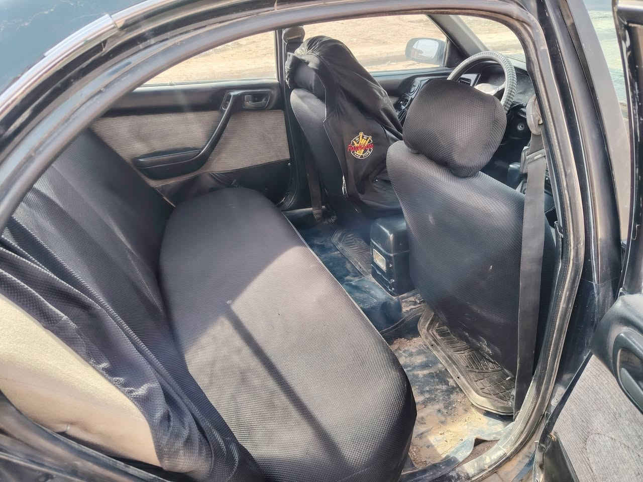 للبيع كورله فرخ بطه موديل ٩٣ مصبوغ جماليه رقم نينوى جديد سعرها ٣٧ عنوان موصل ناحية تل عبطه رقم موبيل***********
