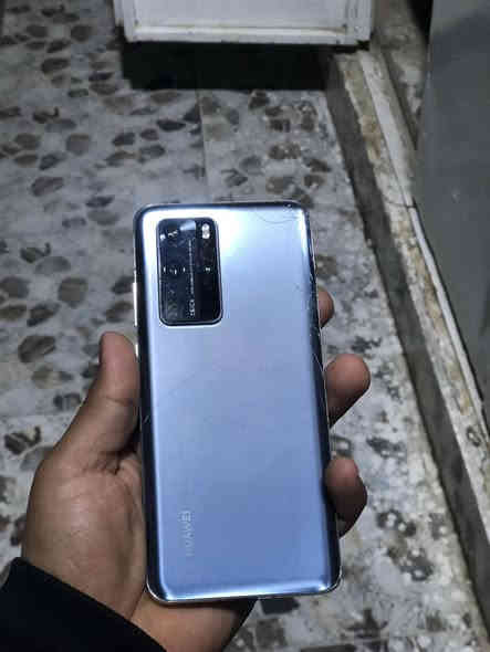 السلام عليكم 
هاتف هواوي P40 Pro،
ذاكرة وصول عشوائي (RAM) .8 
ذاكرة تخزين داخلية بسعة 256 جيجابايت.
يدعم تقنية الجيل الخامس 5G.
معالج هواوي كيرين 990 5G ثماني النواة.
بطارية بسعة 4200 مللي أمبير.
شاشه مكسور ممئثر على شاشه 
ضهره مكسور 
السعره ٢٥٠ بي مجال و مراوس 
واتساب فقط ***********
مكان كركوك
