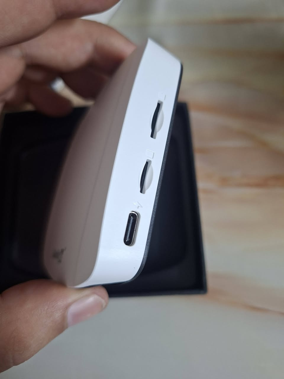 السلام عليكم كارلنك كت uhd جديد غير مستخدم الذاكره 128/8
يحتوي على منفذ Hdmi +usb
نضام 13
معالج ٦٢٢٥
السعر ١٥٥ 
مكاني بغداد واعتذر من الجميع ماعندي توصيل


**إذا كنت صاحب هذا الإعلان وتريد حذفه لأي سبب، رجاءا أرسل رسالة إلى الدعم الفني**