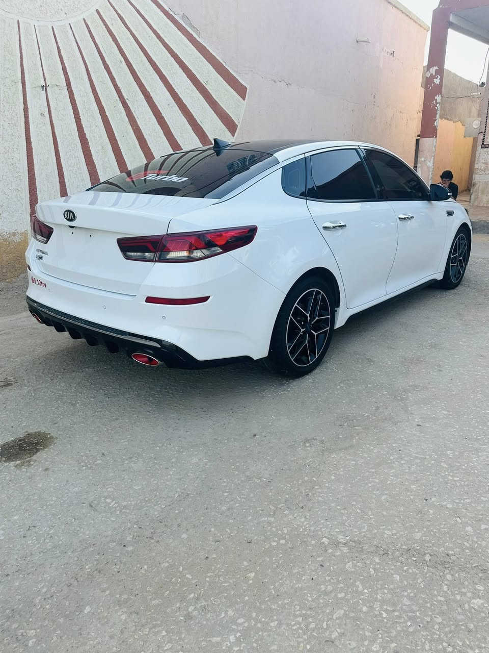 اوبتيما فول واحد على واحد 2020 ماشيه 65 رقم نجف بسمي مداور ثاني يوم حادثها بل منشور السعر 165 الاتصال ***********
